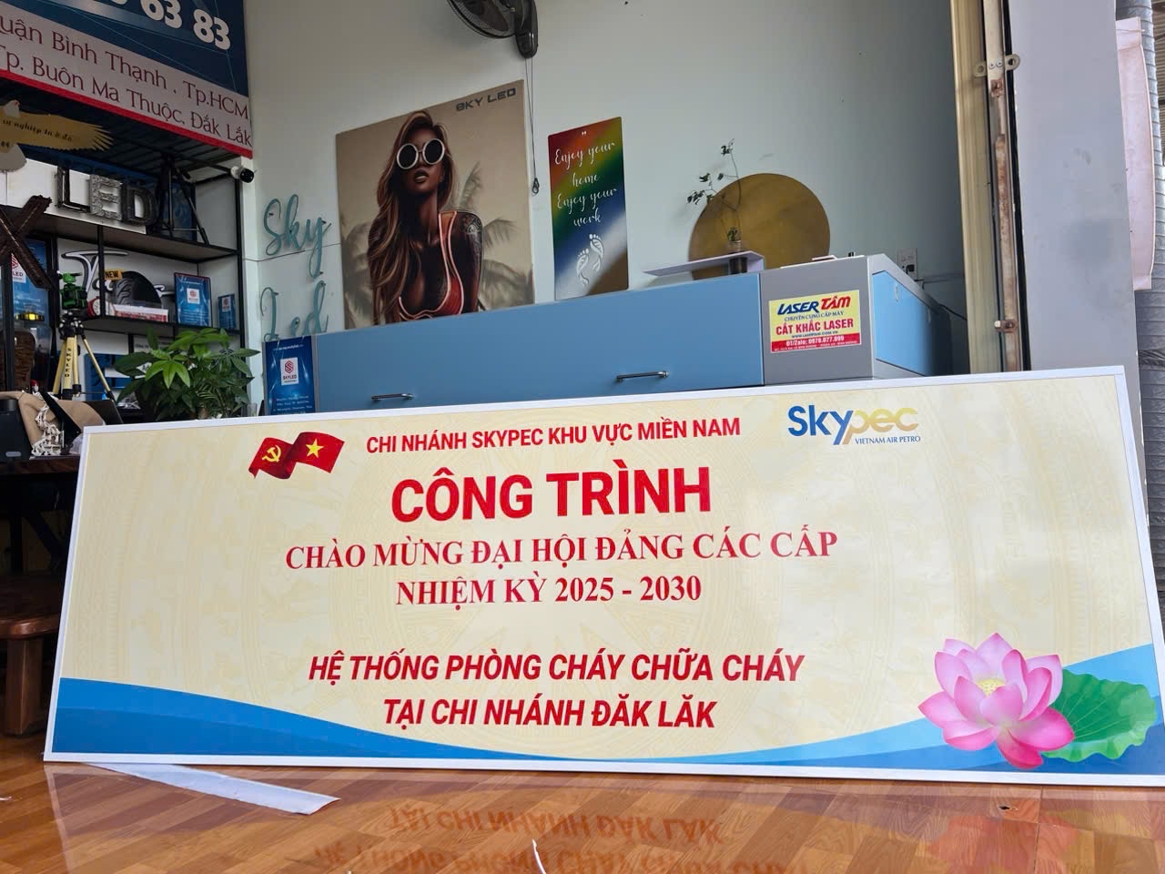 Quảng cáo Đắk Lắk - thiết kế thi công bảng hiệu trọn gói 3 z6388933109938 6c1316cb2afa32a40ced66de631f395e